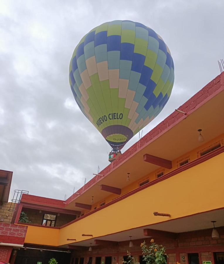 El Sueno De Quetzalcoatl Hotel ซาน ฮวน ตีโอตีฮัวคัน ภายนอก รูปภาพ